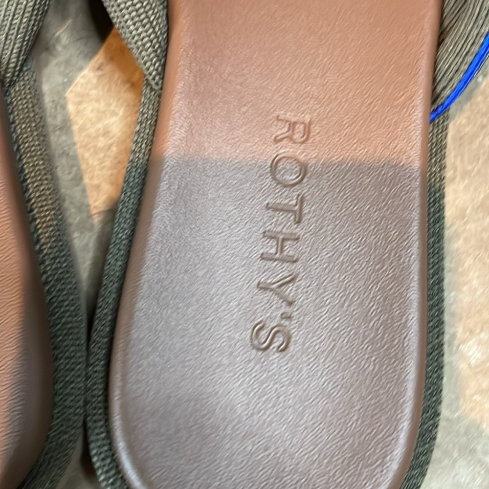 🤩Rothy’s🤩 - Picture 6 of 8